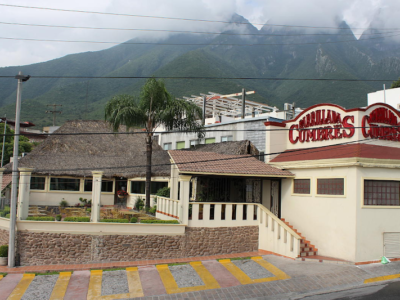 Parrillada Cumbres